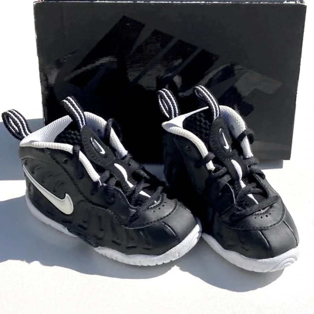Nike dr doom